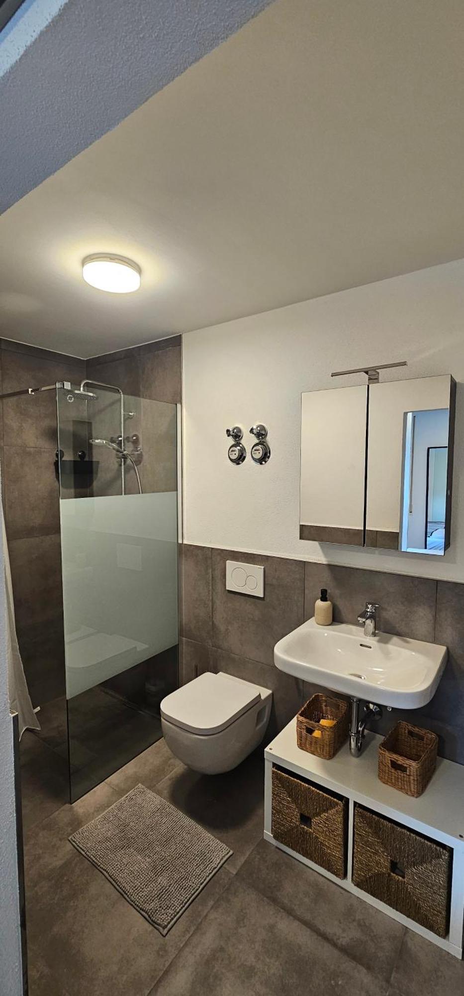 נורטינגן Doppelzimmer Mit Ausblick מראה חיצוני תמונה