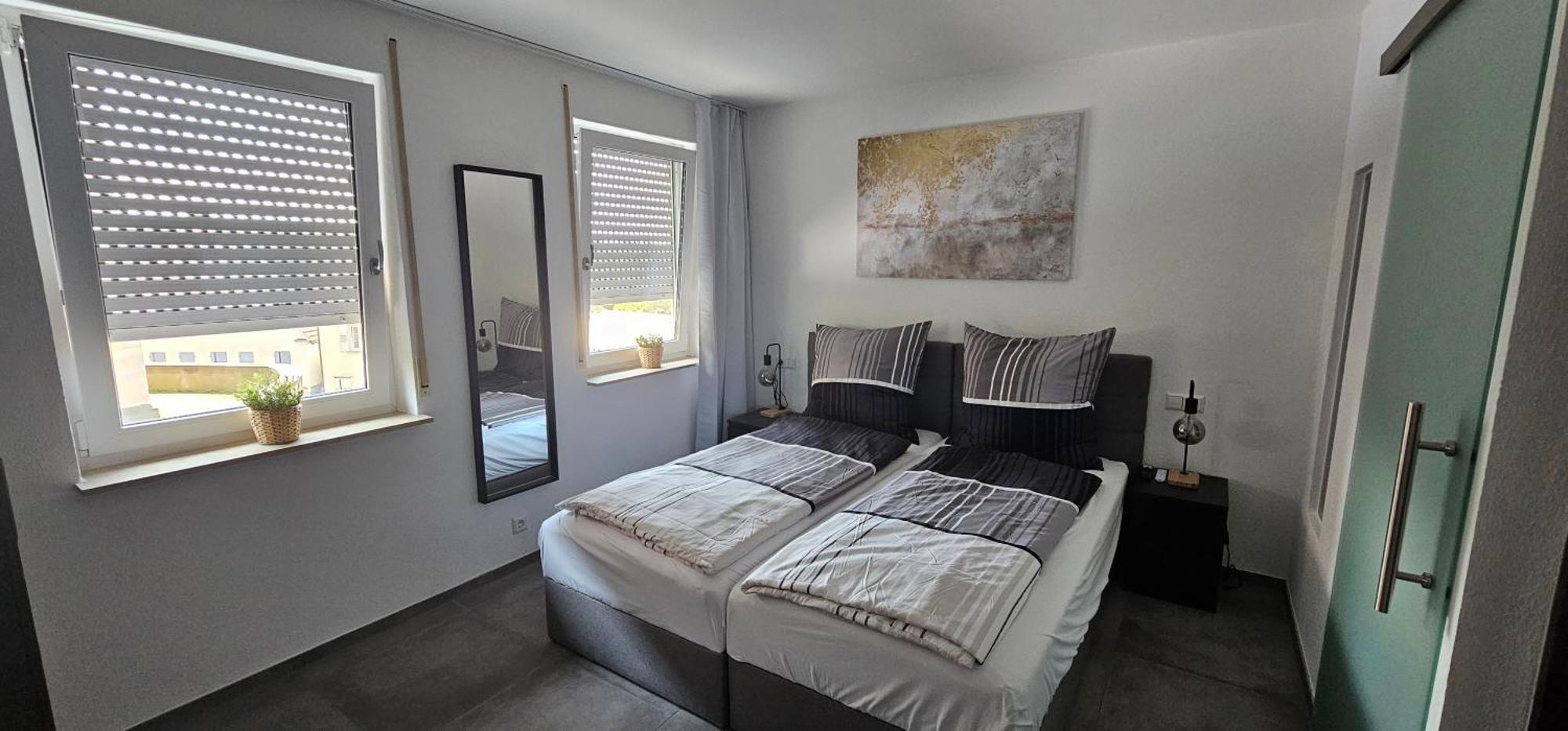 נורטינגן Doppelzimmer Mit Ausblick מראה חיצוני תמונה